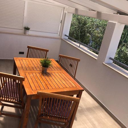 Apartmani Porat มาลินสกา ภายนอก รูปภาพ