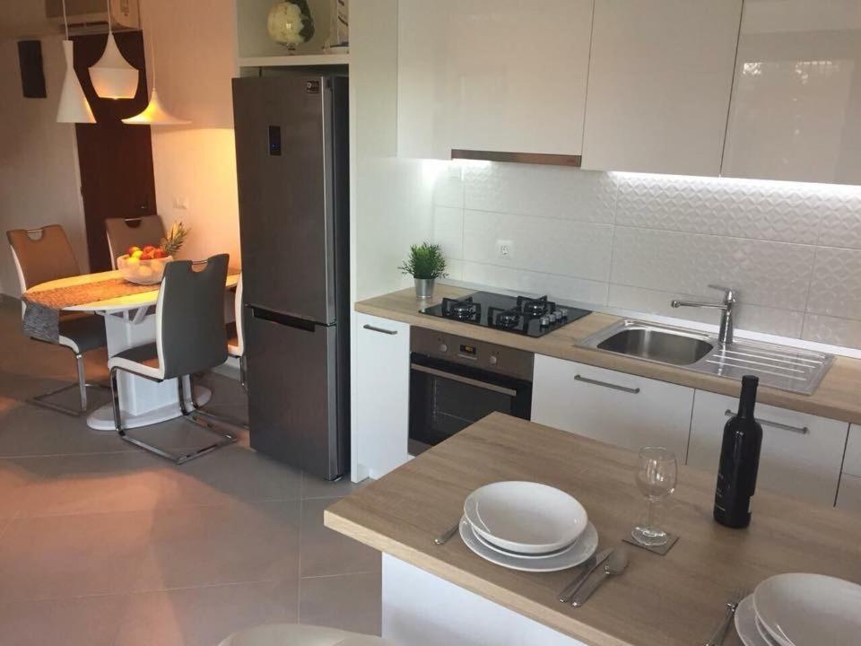 Apartmani Porat มาลินสกา ภายนอก รูปภาพ