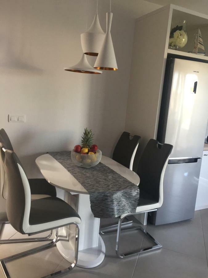 Apartmani Porat มาลินสกา ภายนอก รูปภาพ